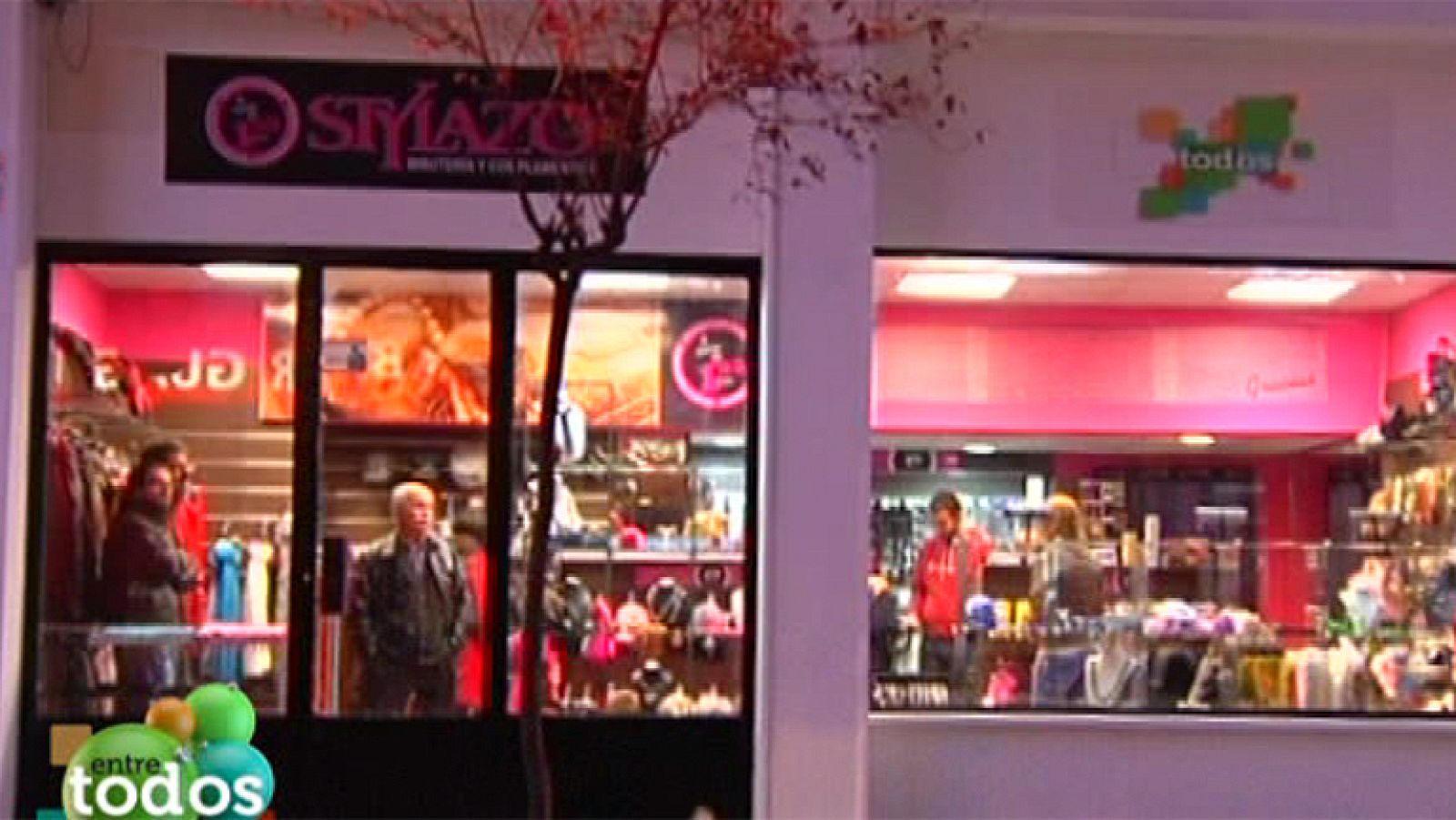 Entre Todos - Rocío inaugura su tienda de 'Todo a 2 euros'