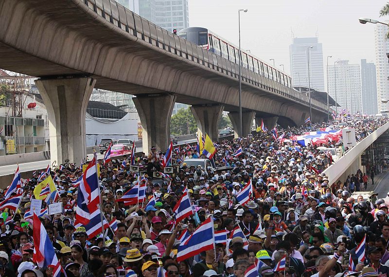 La oposición tailandesa sale a la calle para mostrar su rechazo a las próximas elecciones