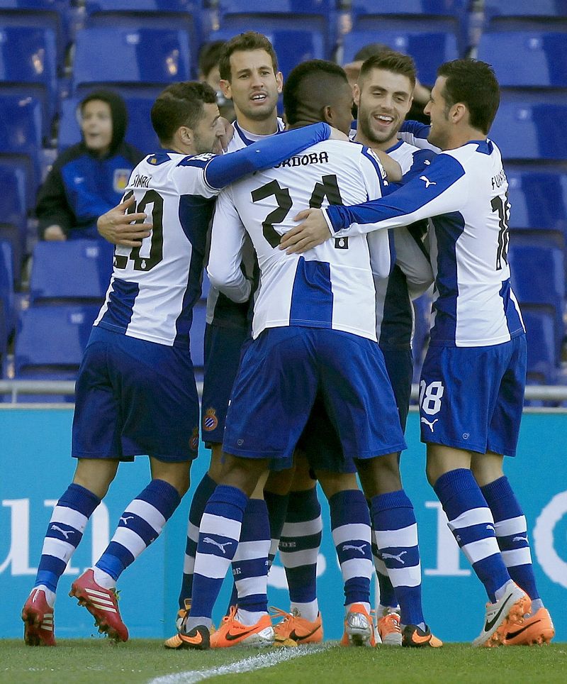 Stuani, Sergio García y Víctor Sánchez se alían para acabar con el Valladolid