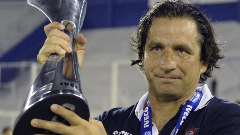 Juan Antonio Pizzi, confirmado como nuevo entrenador del Valencia