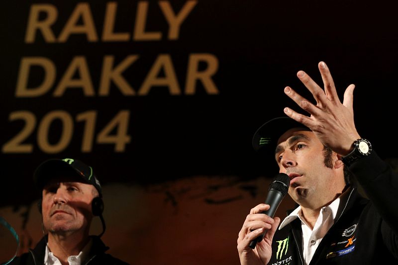 Nani Roma: "Tarde o temprano también ganaré el Dakar en coches"