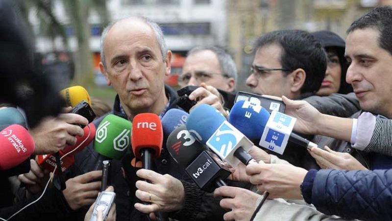 Urkullu pide una reunión a Rajoy para hablar de los presos de ETA y de su plan de paz