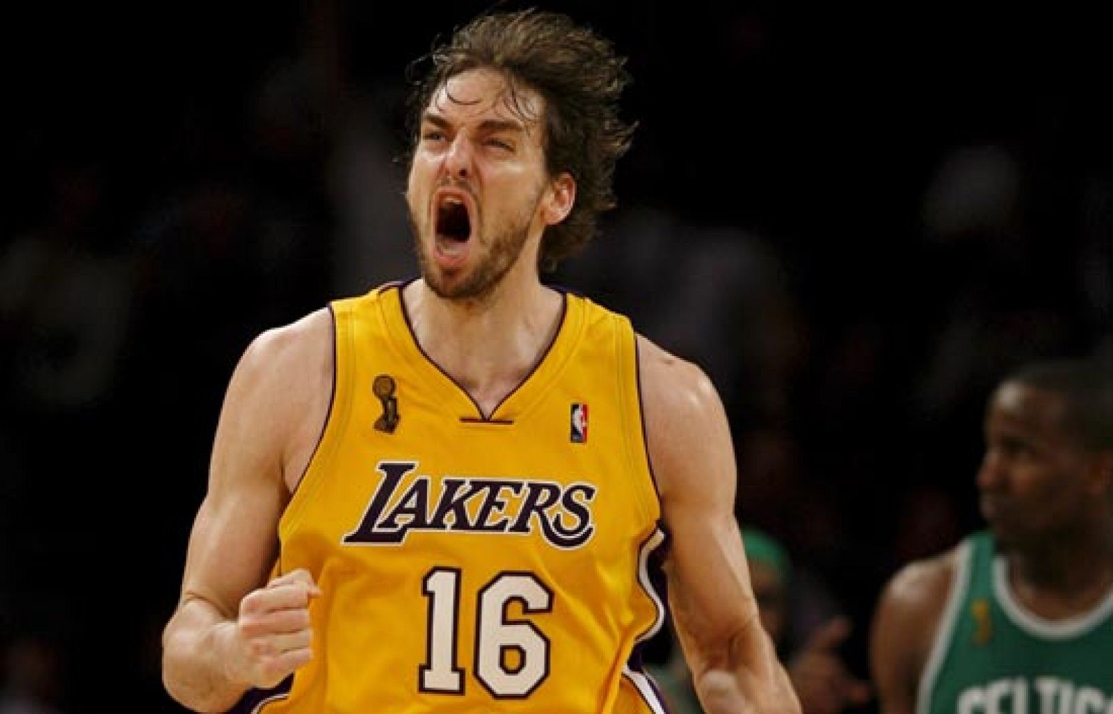 Los Lakers ganan por fin en la final