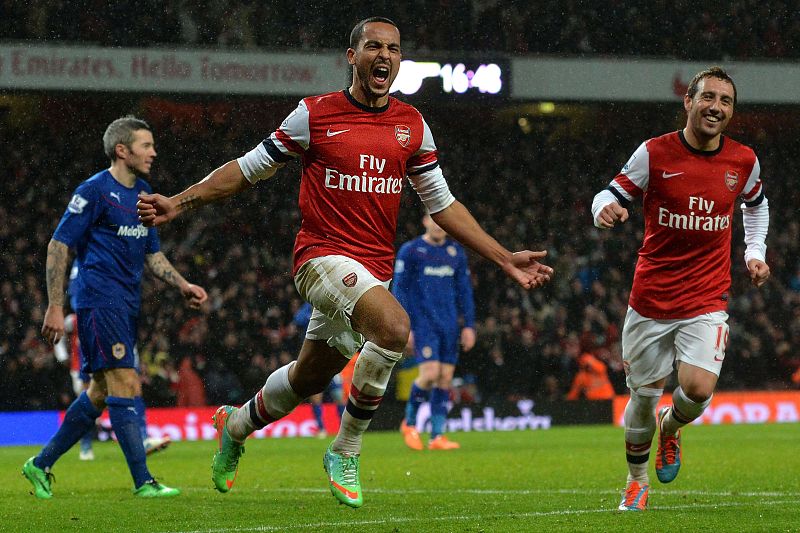 El Arsenal salva el liderato con Manchester City y Chelsea al acecho