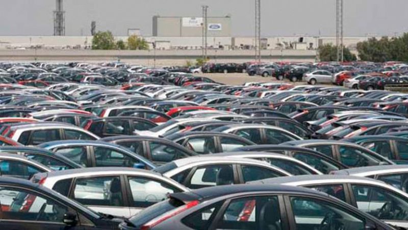 Las ventas de coches crecieron en España un 3,3% en 2013 gracias, en parte, a los planes PIVE