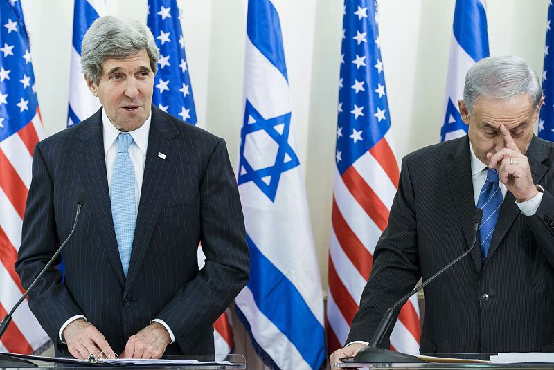Kerry afirma en Israel que las partes "deberán decidir pronto" sobre las negociaciones