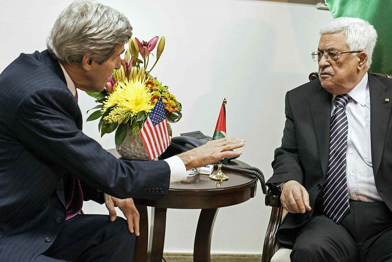 Kerry anuncia progresos entre israelíes y palestinos pero sin alcanzar aún el acuerdo