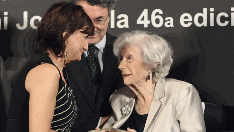 La escritora valenciana Carmen Amoraga gana el premio Nadal de novela 2014