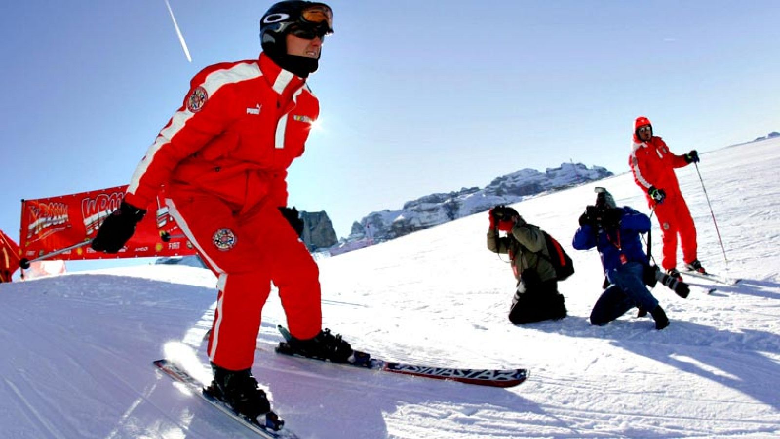 El fiscal que dirige las pesquisas, Patrick Quincy, reconoció que las pistas de Méribel por las que Schumacher esquiaba junto miembros de su familia y amigos estaban balizadas de acuerdo con las reglas en vigor y en que el vídeo no muestra que salier