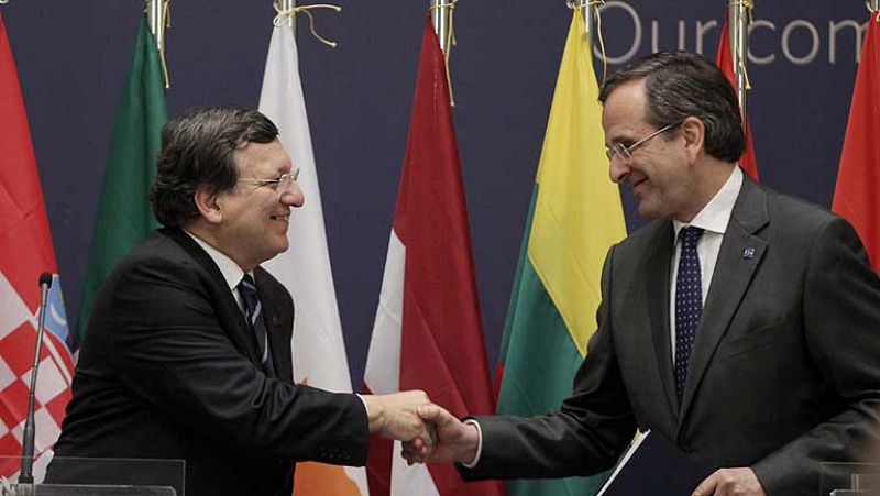 Barroso insta a Grecia a aplicar las reformas que le exige la troika "con determinación"