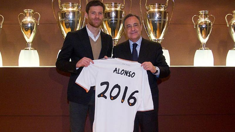 Xabi Alonso renueva por dos años con el Real Madrid