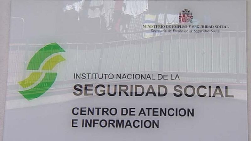 El Gobierno obliga a cotizar por ayudas como las de guardería para recaudar unos mil millones