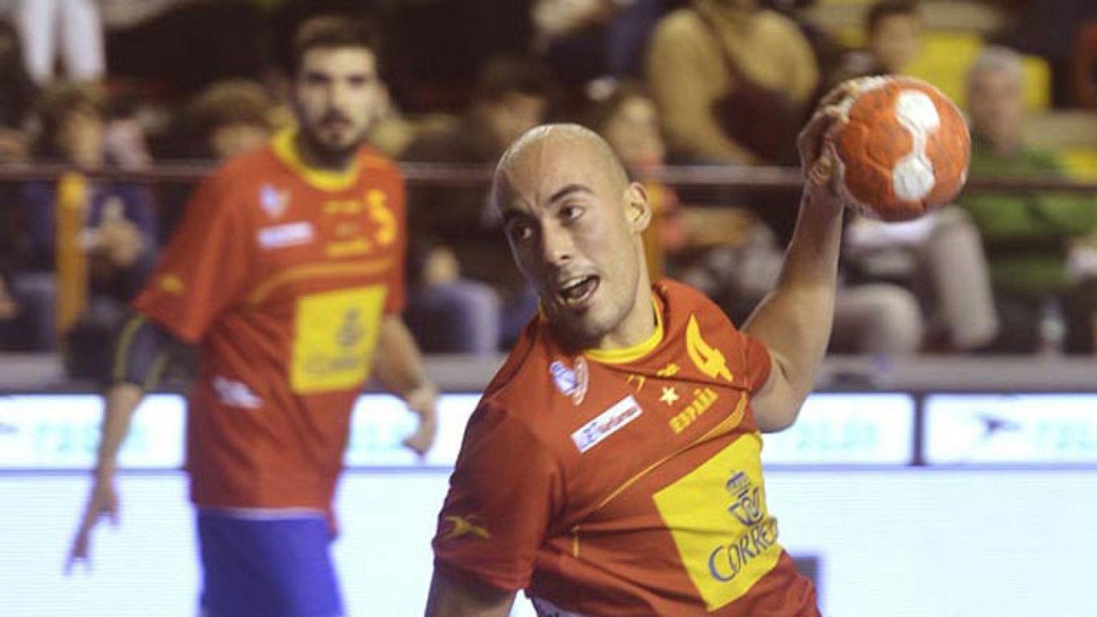 España busca un triunfo que certifique su pase a la segunda fase | Ver