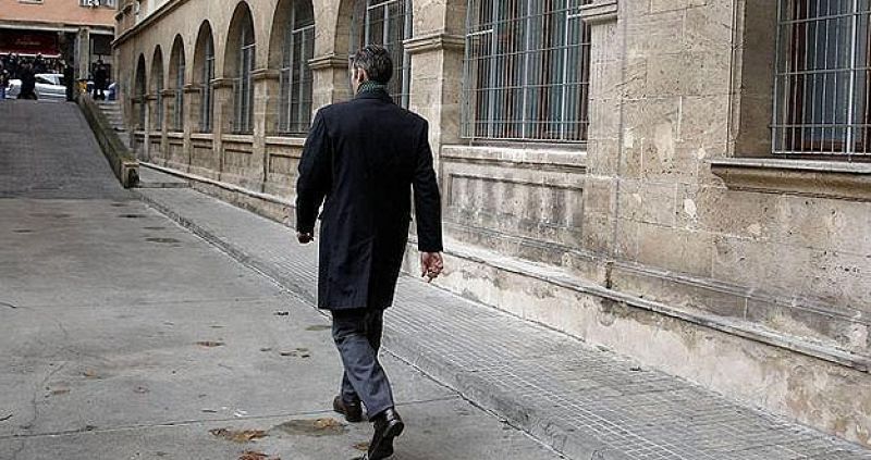 El 'paseíllo' de la infanta para declarar como imputada, pendiente de decisión judicial