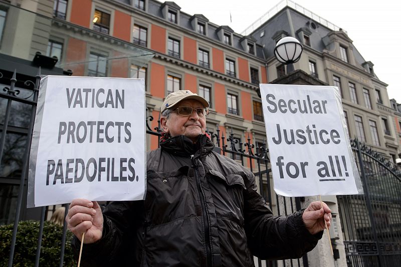 El Vaticano reconoce ante la ONU que hay responsables de abusos a niños entre el clero