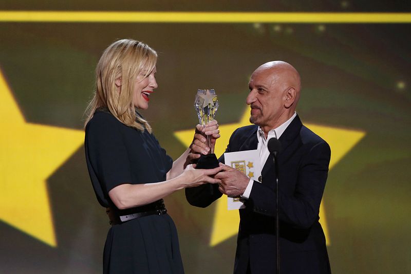 Cuarón gana el premio mejor director y '12 años de esclavitud' mejor película, en los Critic's Choice