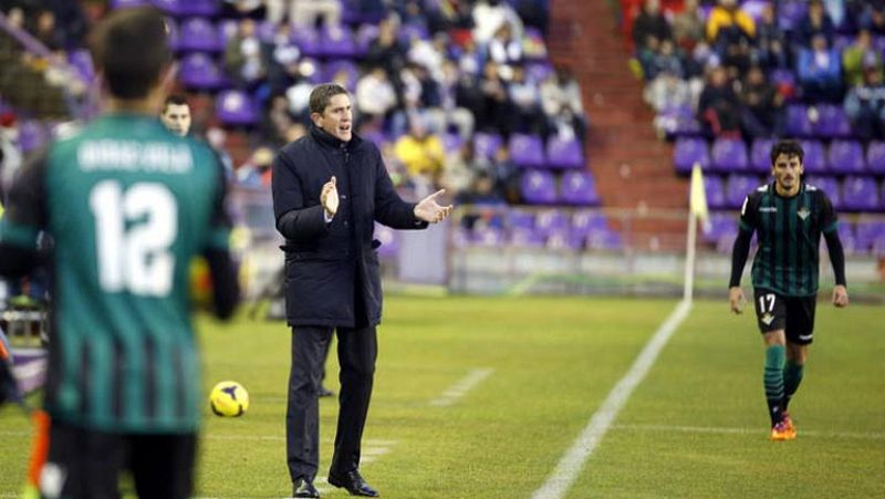 Juan Carlos Garrido es destituido como entrenador del Real Betis