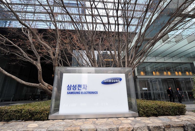 Samsung cerró 2013 con récord de beneficios, pese a reducir sus ganancias a final de año