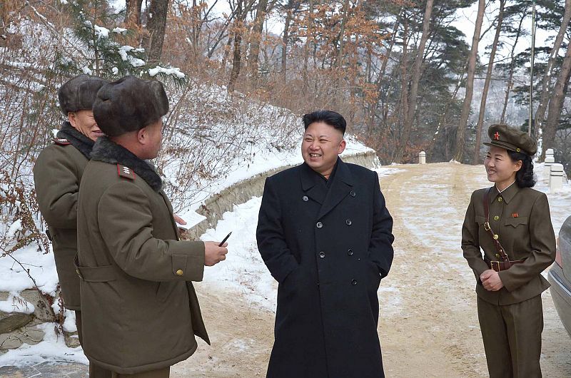 Corea del Norte ofrece al Sur una distensión a cambio de suspender las maniobras con EE.UU.