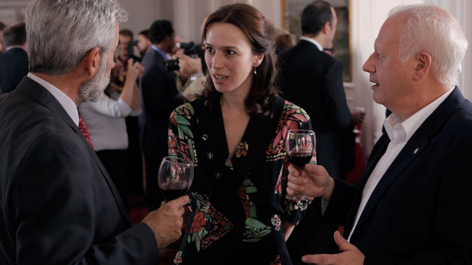 Cuéntame cómo pasó - Minuto de oro del capítulo 255 | Ver