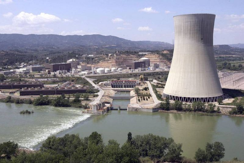 El Gobierno estudia ampliar la vida de las centrales nucleares para que sea de 50 o 60 años