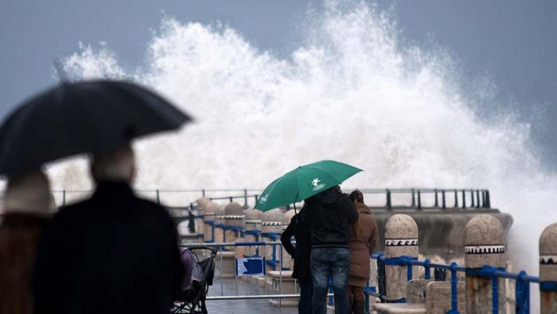 Comienza a remitir el temporal aunque continúan en alerta 24 provincias