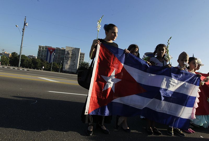 La UE abrirá negociaciones para un acuerdo bilateral con Cuba, según fuentes comunitarias