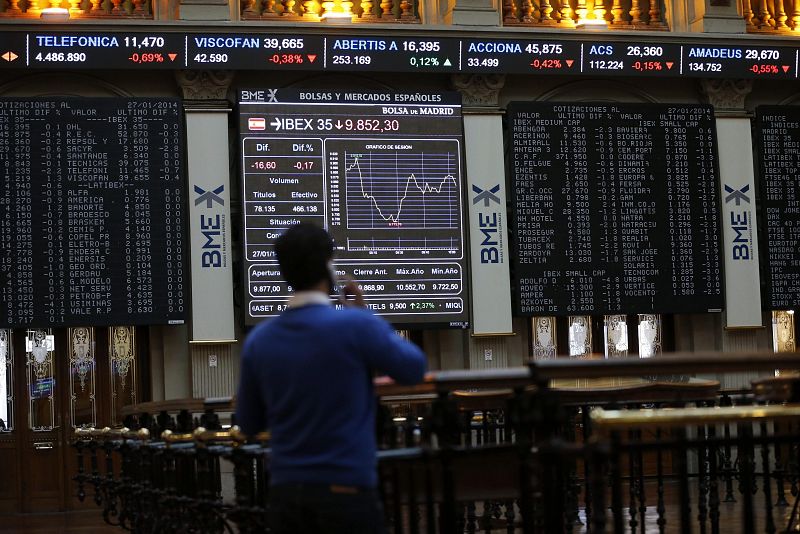 El IBEX sube un 0,17% y esquiva las pérdidas del resto de Bolsas, con la prima en 207 puntos
