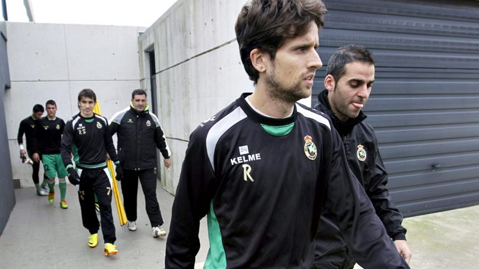 El presidente de la Asociación de Futbolistas Españoles (AFE), Luis Rubiales, ha respaldado hoy la decisión de los jugadores del Racing de Santander, tras un encuentro con la plantilla, que siguen manteniendo su "ultimátum" de que no disputarán este