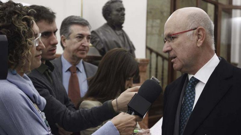 CiU, ICV y ERC piden al Congreso la competencia de la Generalitat para convocar la consulta