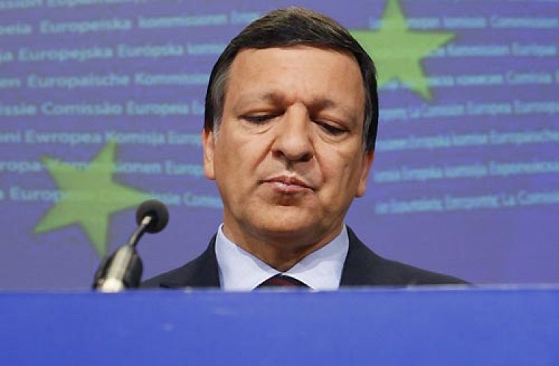Durao Barroso dice que el Tratado de Lisboa "sigue vivo" tras el 'no' irlandés