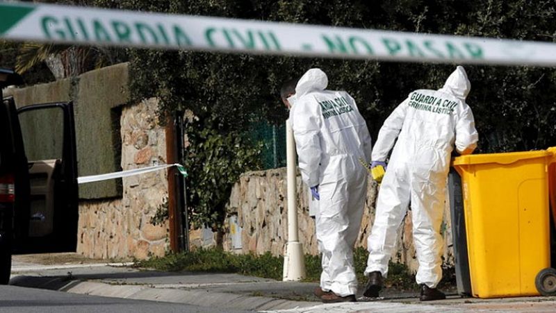 Detenidas dos personas tras apuñalar a la mujer y la hija del periodista deportivo Paco González