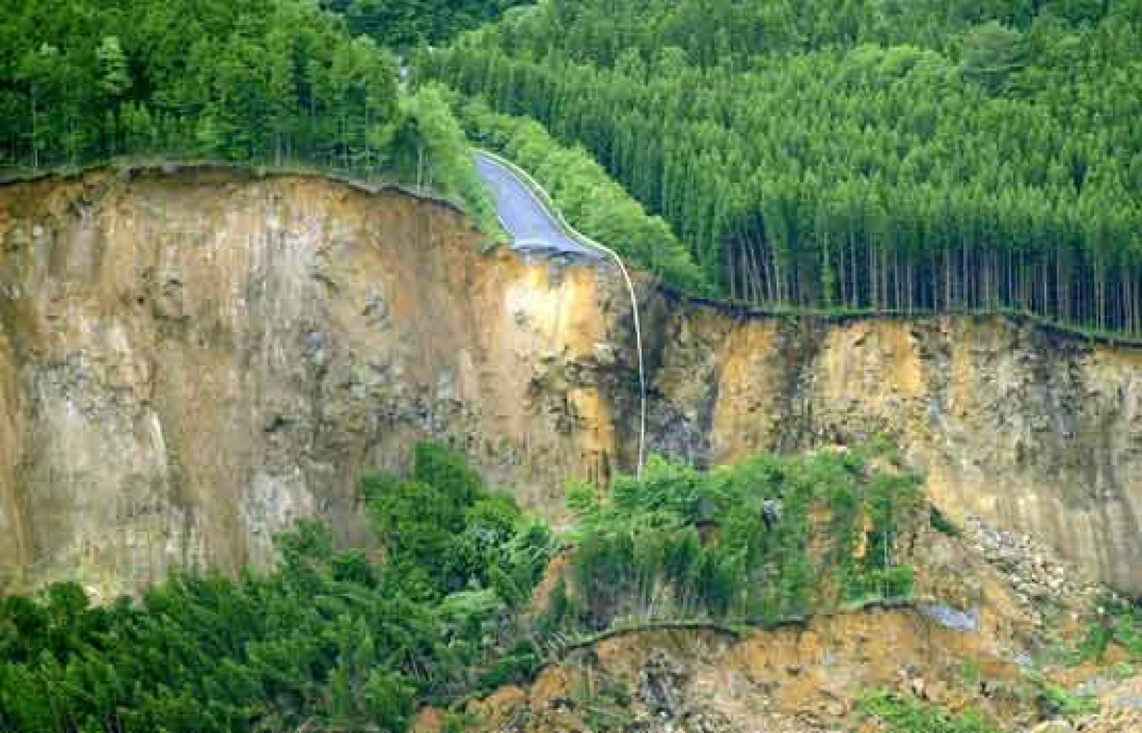 El terremoto ha alcanzado 7,2 grados de magnitud en la escala de Richter