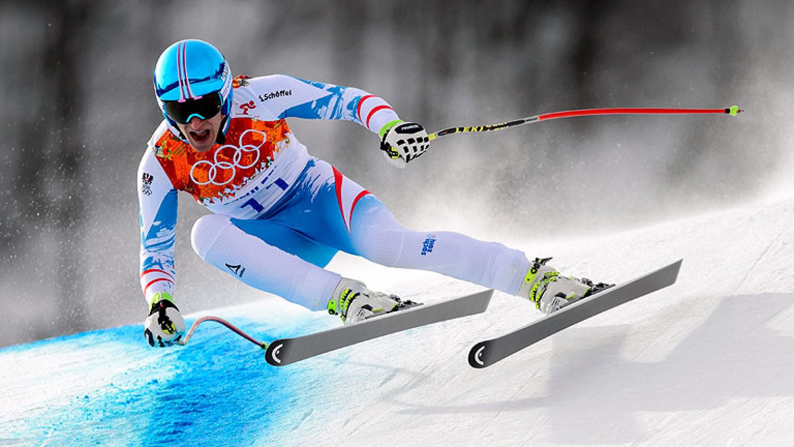 El austríaco Mayer se ha impuesto en el descenso y ha aguado la fiesta que pretendía tener Bode Miller en sus cuartos Juegos. La gran estrellla del esquí no hizo ni siquiera podio y acabó en octava posición.