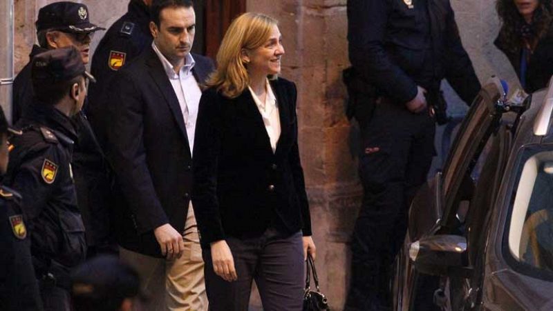 La infanta Cristina regresa a Ginebra después de pasar la noche en Madrid