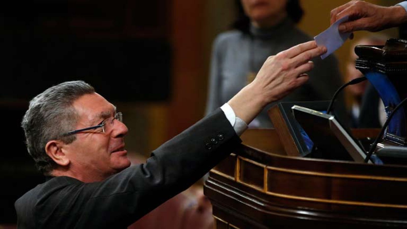 El Congreso rechaza con voto secreto la propuesta del PSOE que pedía la retirada de la reforma del aborto