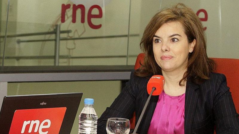 Sáenz de Santamaría afirma que el Gobierno no se plantea una reunión con Mas