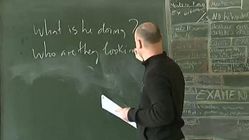 El 40% de los universitarios con trabajo tiene un empleo de cualificación inferior a lo estudiado