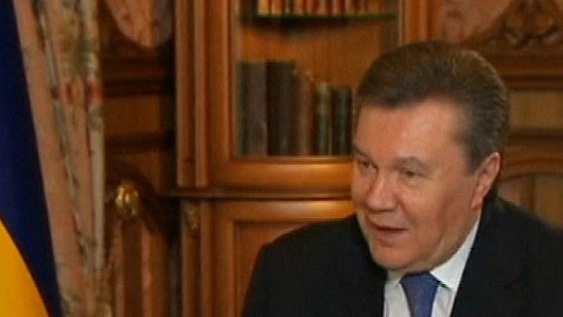 Yanukóvich apoyaría un referéndum sobre temas "sensibles" pero cree que no es el momento