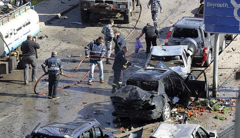 Al menos cinco muertos en un doble atentado en un barrio chií en Beirut
