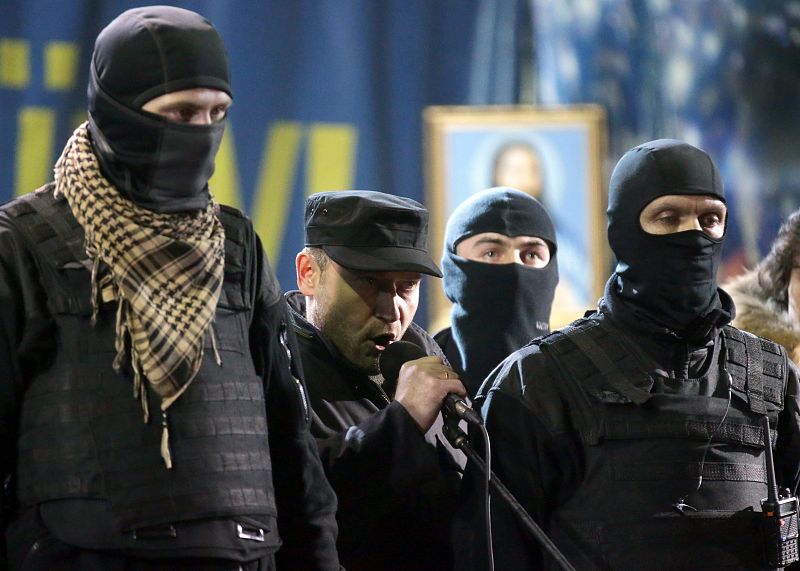 La ultraderecha ucraniana rechaza el acuerdo y da un ultimátum para la dimisión de Yanukóvich