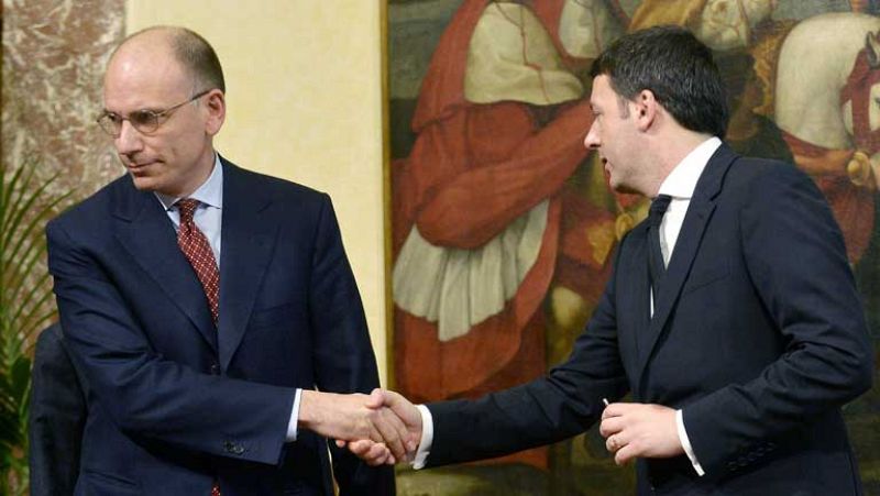 Matteo Renzi y sus ministros juran el cargo ante el presidente de la República