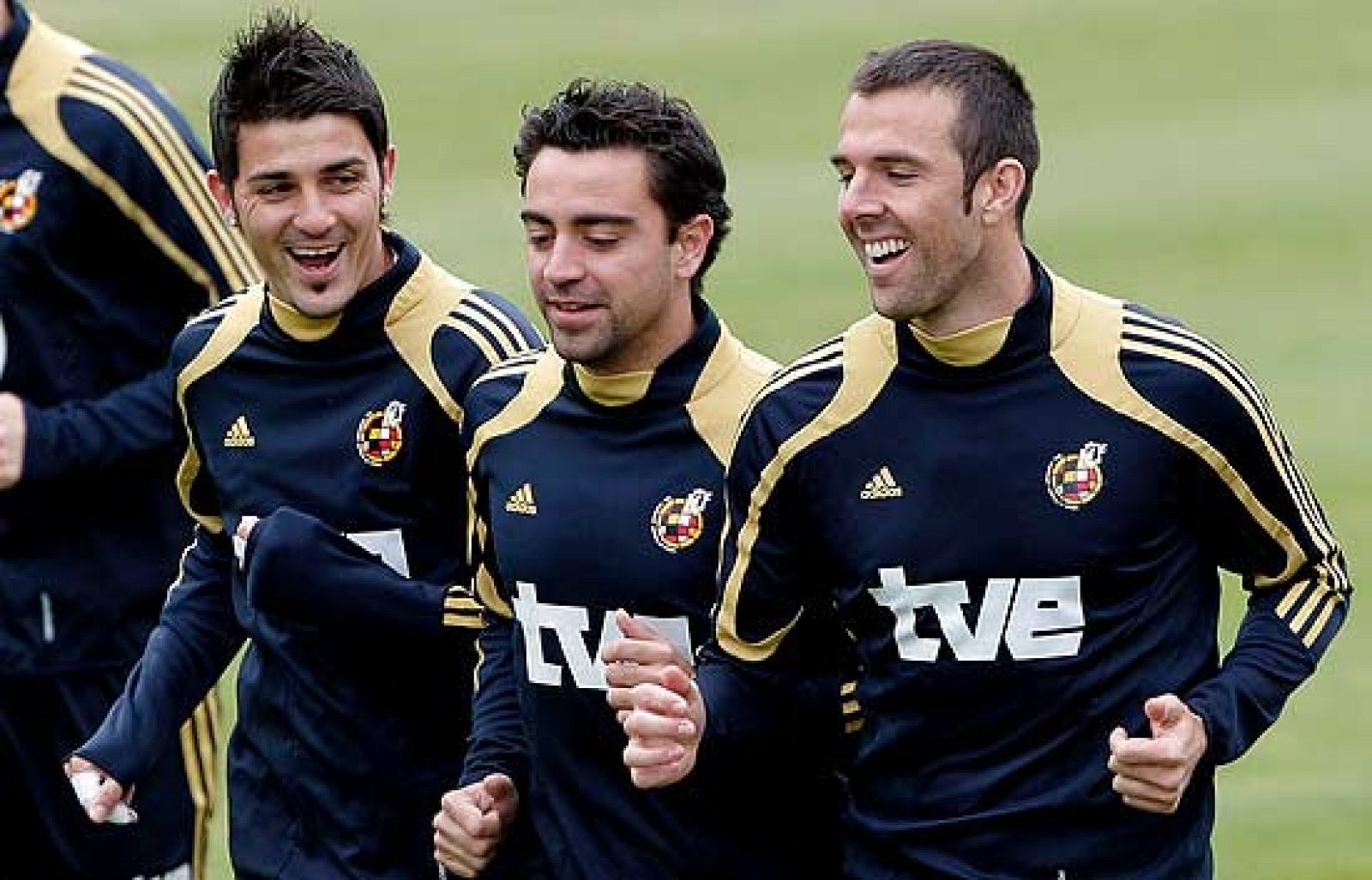 La selección española ya piensa en su rival de cuartos. Por supuesto, todos quieren que sea Rumanía. Aunque  parezca que no pasen por su mejor momento, Italia y Francia siguen dando miedo.