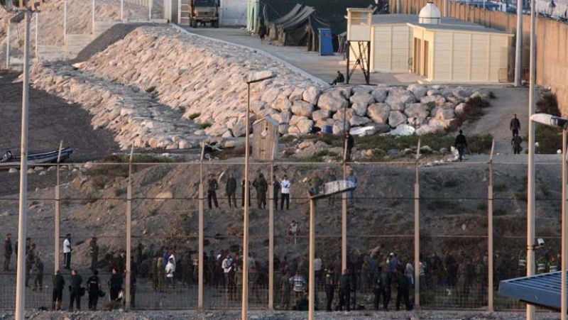 El juzgado de Ceuta pide a Marruecos las autopsias de los inmigrantes fallecidos en la frontera