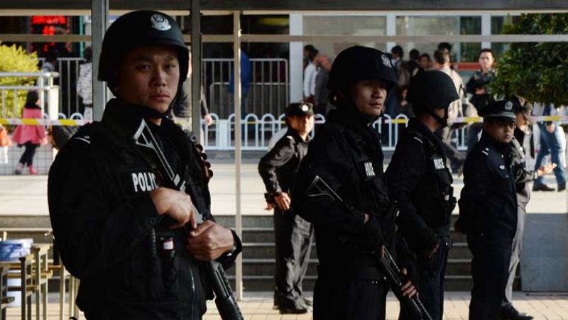Al menos 29 muertos y más de 130 heridos en un "violento ataque terrorista" en China