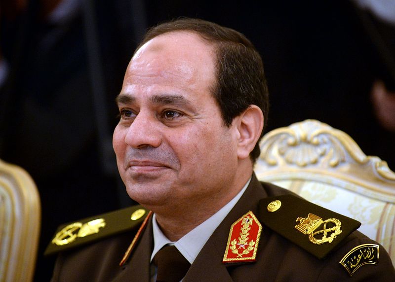 Al Sisi afirma que no dará la espalda a la "mayoría de egipcios" que quieren que sea presidente