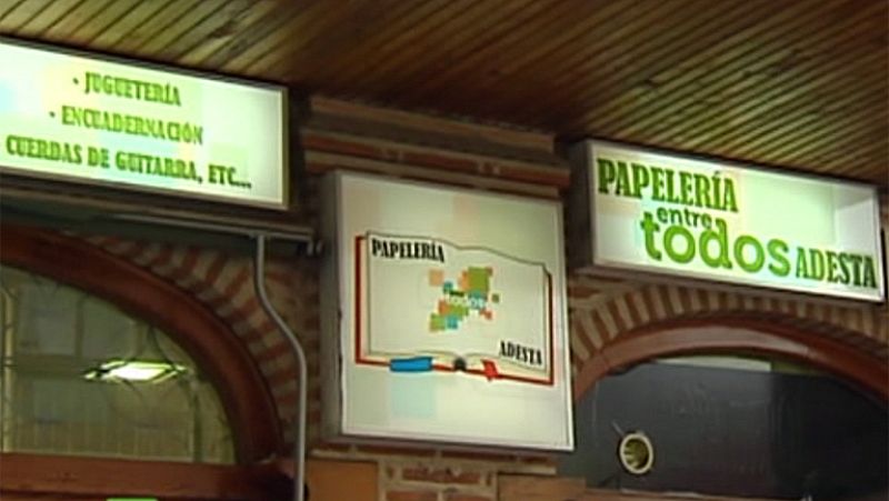 Adrián y Esmeralda abren la 'Papelería Adesta Entre Todos'