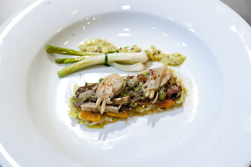 Tr�pico de orejas con almejas