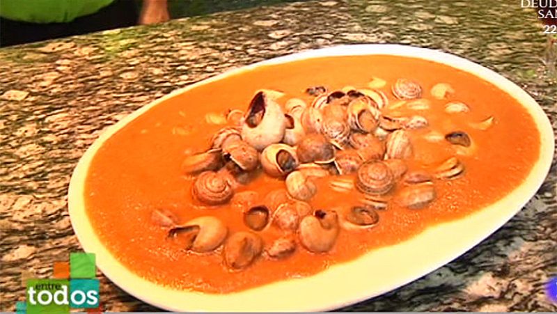 Paco abre su bar especializado en caracoles