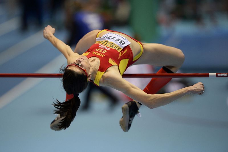 Ruth Beitia, a la final de salto de altura en una mala jornada para España